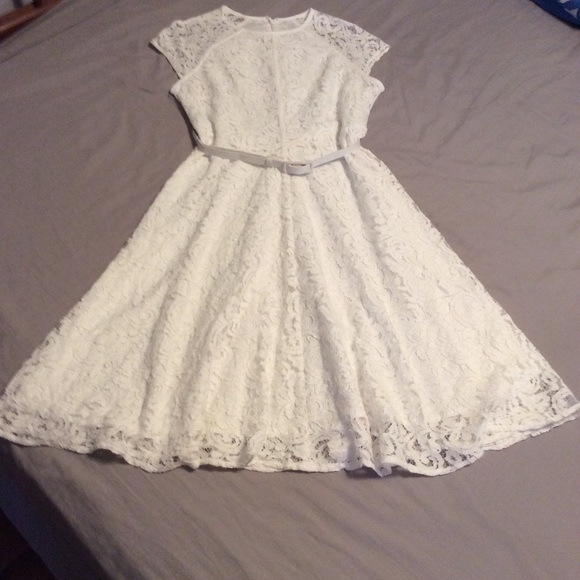 eva mendes for New York & Company Dresses & Skirts - Swing Lace Dress